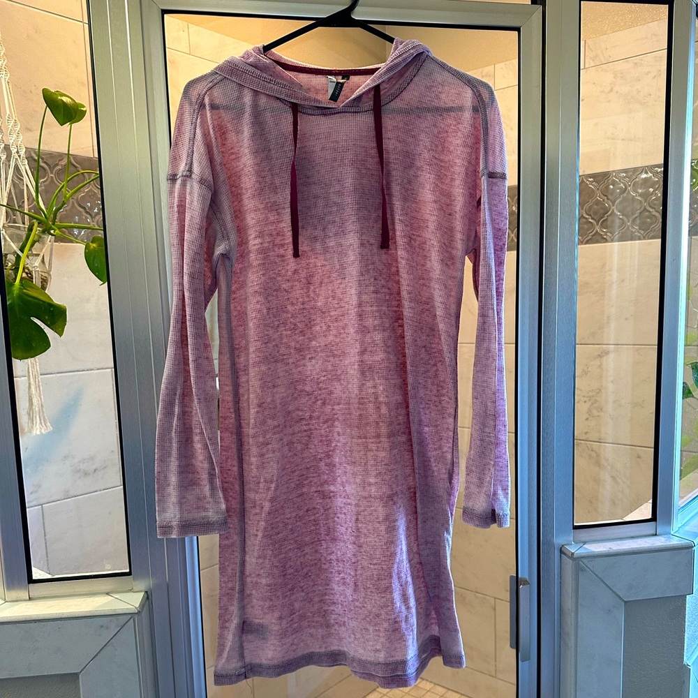 Hooded nightdress